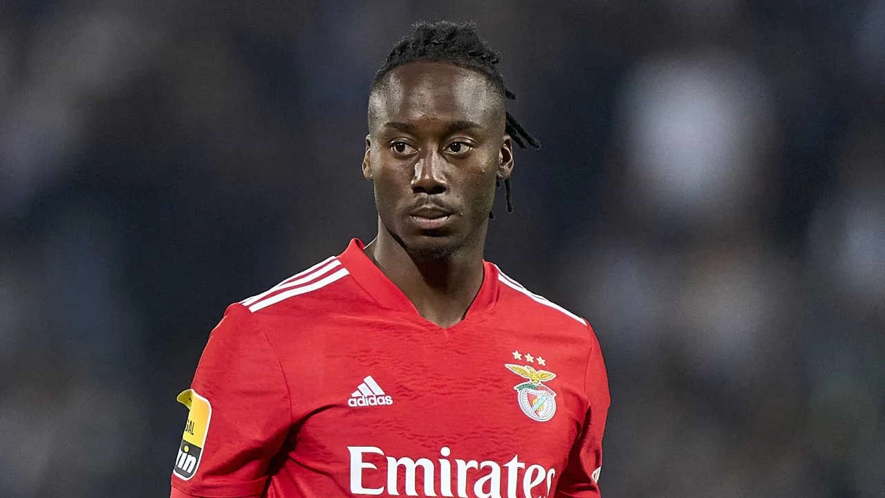 Soualiho meité já não é corredor do benfica