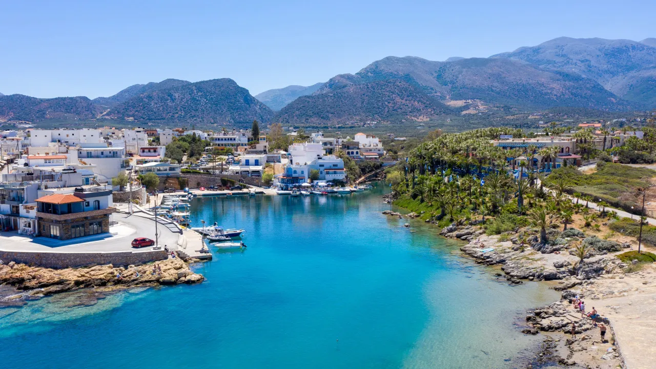 Turista britânica infecada com legionella durante fécrias na grécia
