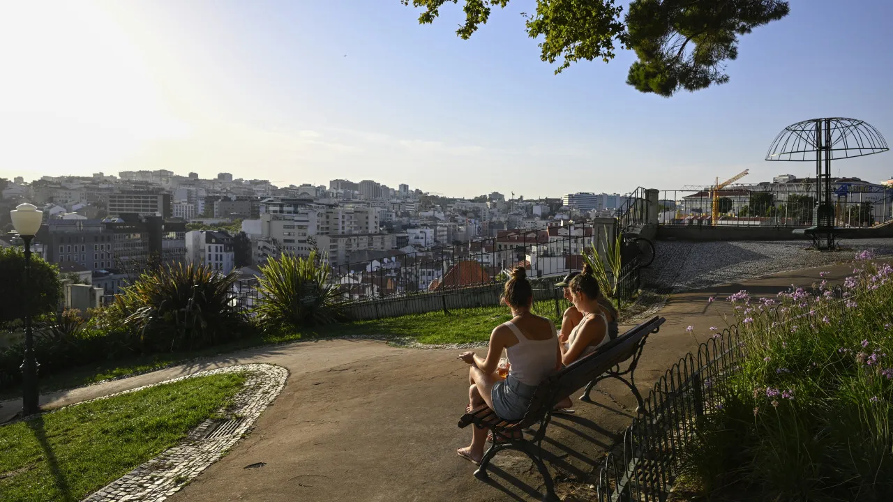 Verão Arranca com Clima Ameno