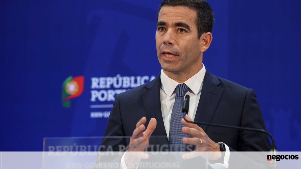 Vistos CPLP Passam A Depender de Parecer de Segurança - Emprego