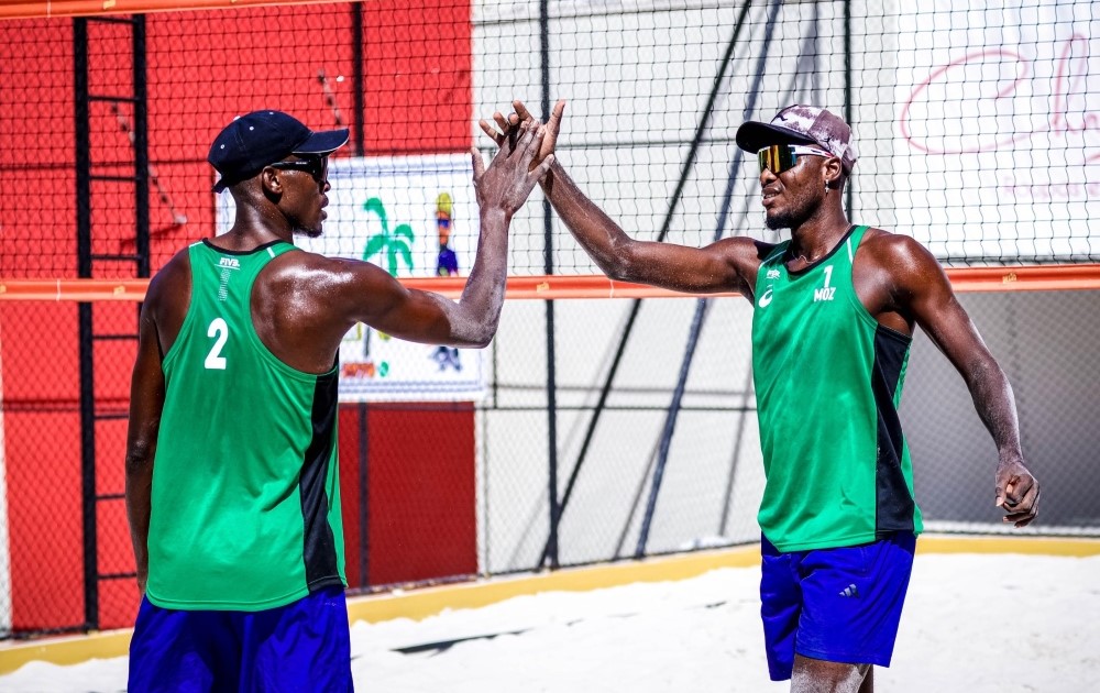Zelito e Touch Abret participação de Moçambique Nos Oitavos-De-Final