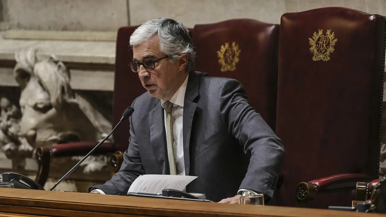 AR CONFERÊNCIA URGÊNCIA UMA UNIDADE DA PSP E LEIS DE IMIGRAÇÃO E NOCIONALIDADE