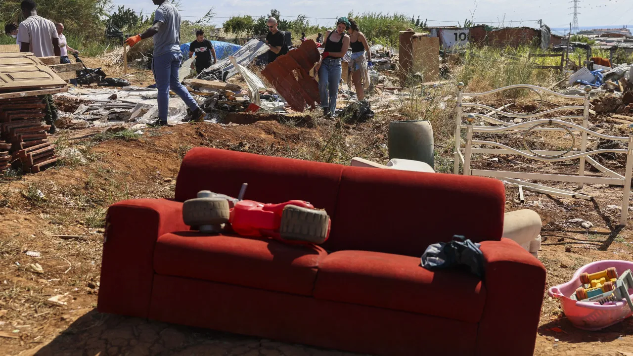 Aça no talude foi articulada com dono do terreno, diz câmara de loures
