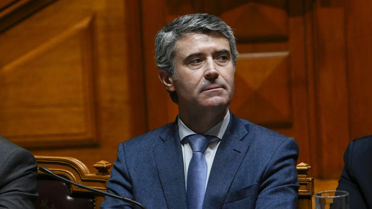 Carneiro Concorda Com Privatizar Tap Mas quer 3 mil milhões devolvidos