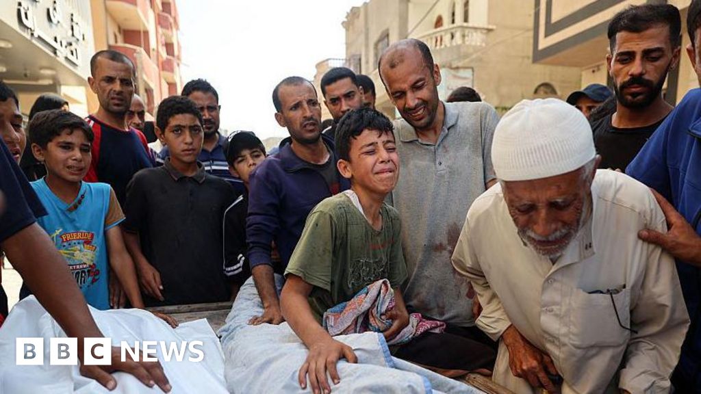 Crianças buscando água morta em greve israelense em Gaza, dizem autoridades de emergência