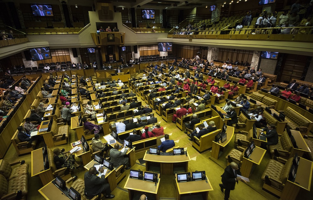 Esta Quarta-Feira: Parlamento sul-africano Poderá Aprovar Lei de Orçamento do Estado-2025