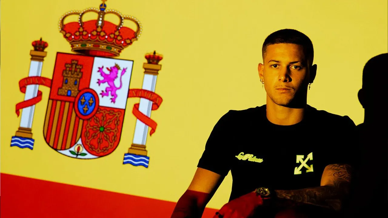 Estrela da amadora recebe Alan Godoy por Emprésimo do Barcelona