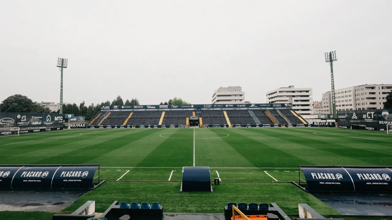 Famalicão anúncia seis jogos particulares para preparar a Época 2025/26