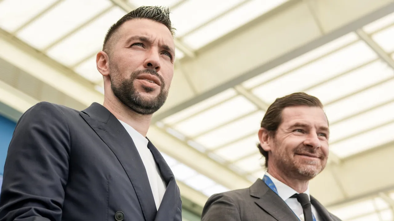 Francesco Farioli Chega ao FC Porto Após Dramático Título Perdido No Ajax