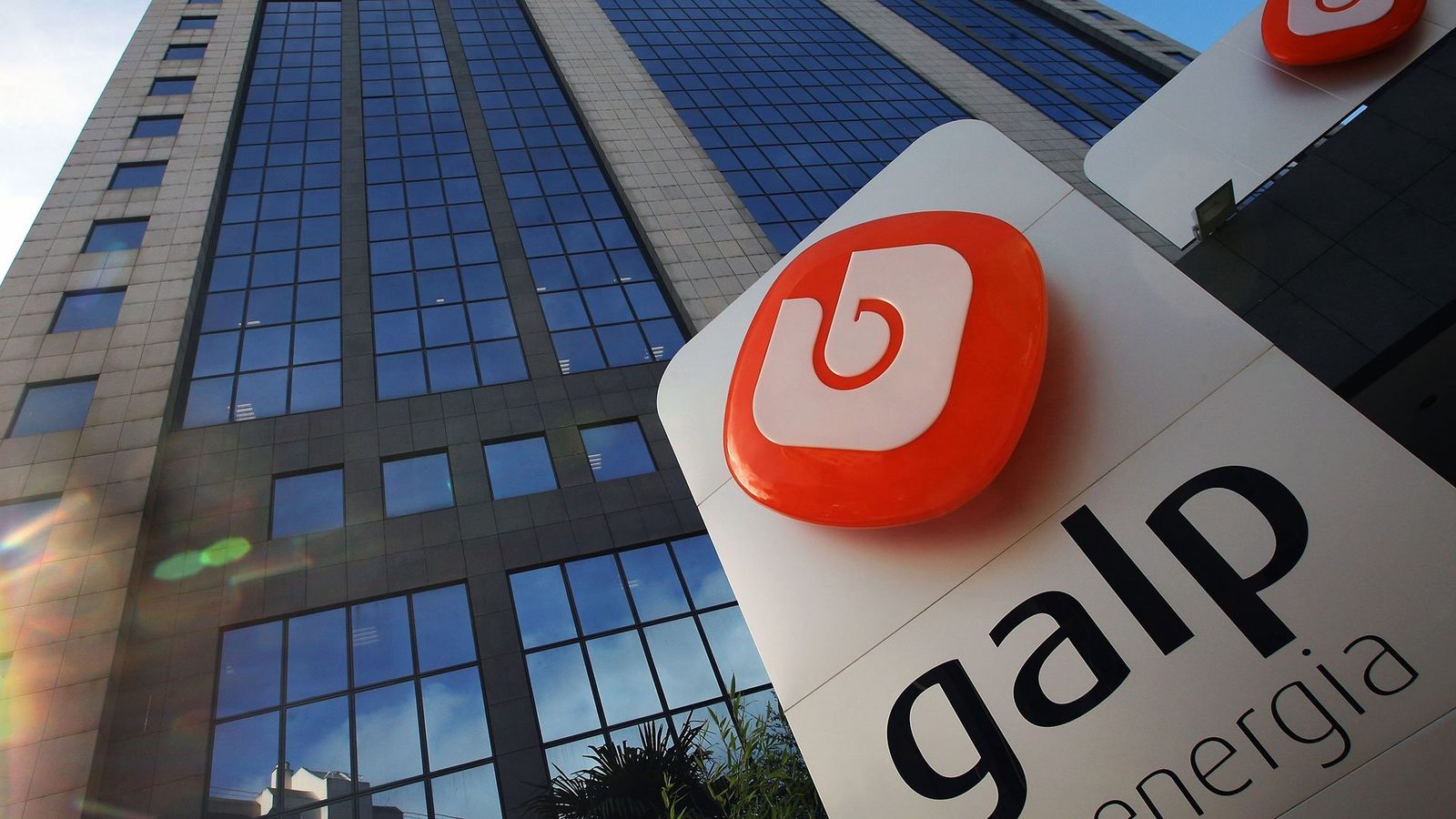 Governo Prevê Impostos Sobre Mais-Valias da Galp em 2025-26 • Diário Económico