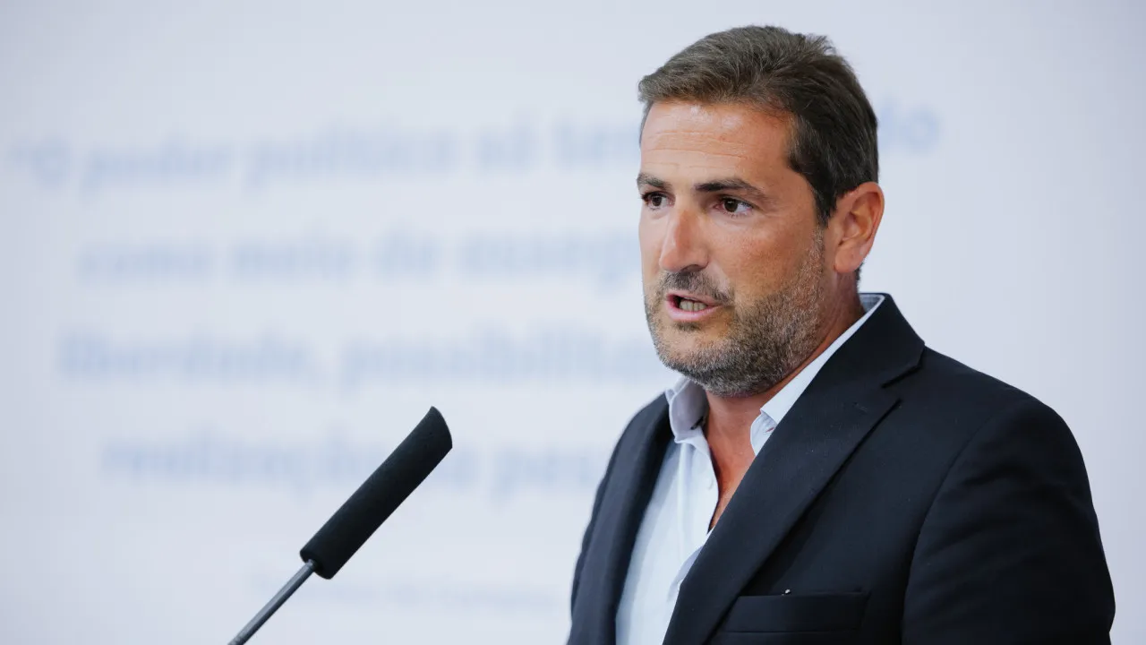 Hugo Soares Diz Que Foi PS A Quebrar Consereno na Lei da Nacionalidada