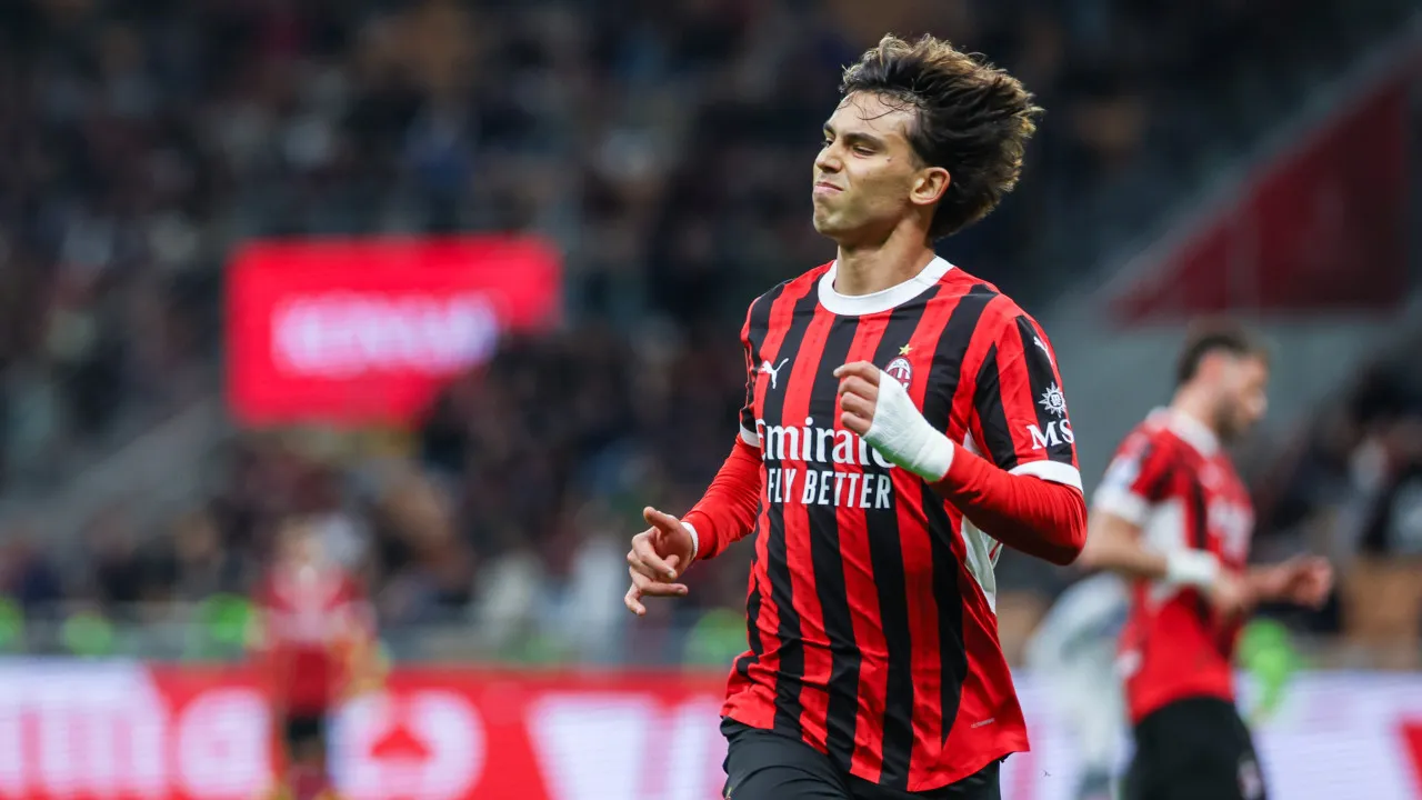 João Félix Tem Futuro Em Aberto e Passeia ... na Turquia
