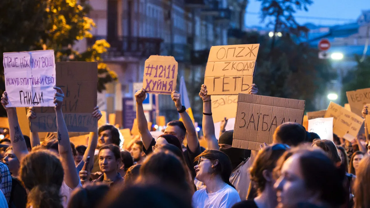 Kyiv Volta a Palco de Protestos Contra Lei de Agênias Anticorrupção