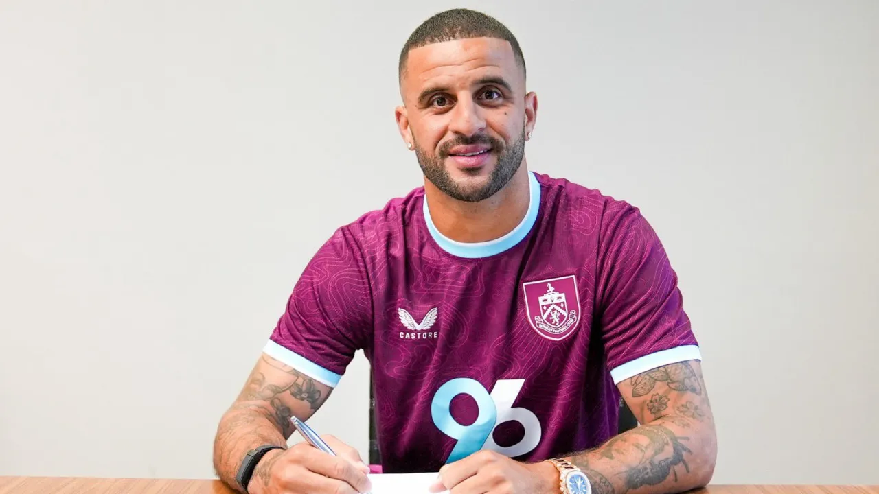 Kyle Walker Deixa O Manchester City E REFORCA O BURNLEY