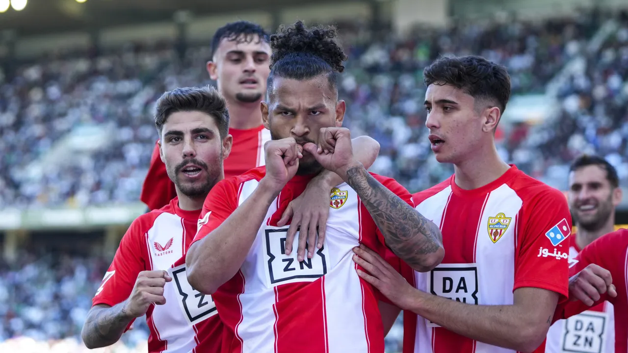 "Negociamos Luis Suárez com os clubes de Ultos"