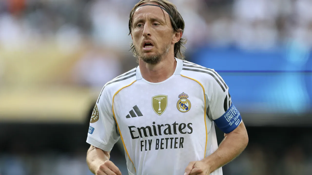 "Ó Real Madrid Deu-Me Tudo". Um mensagem de despedida de luka modric
