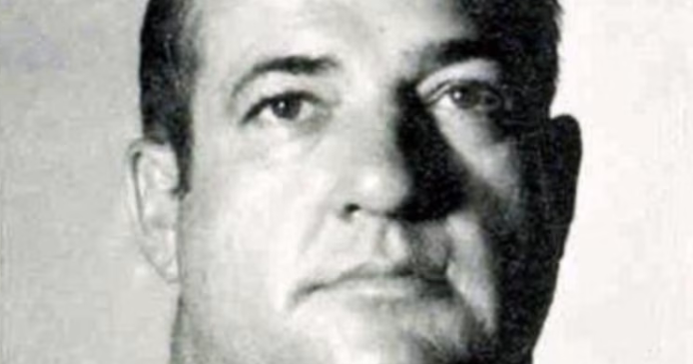 O aviador americano morto na montanha com outros 10 soldados durante ...