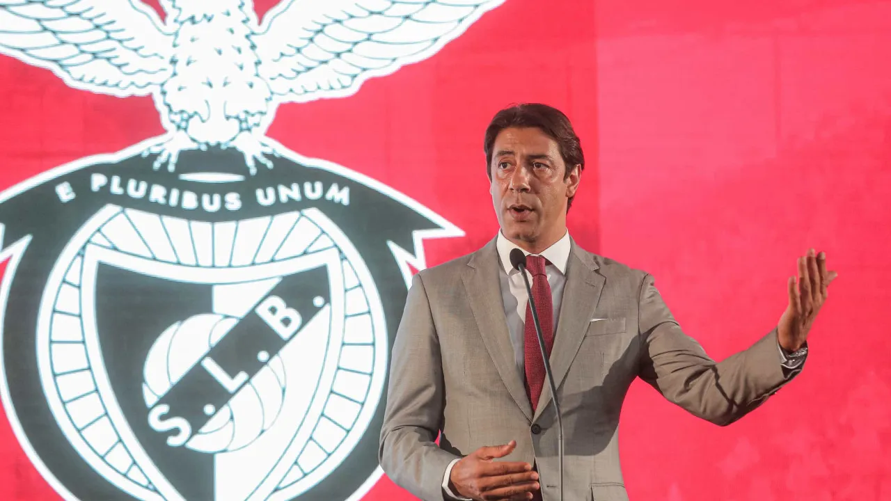 OPOSIÇÃO SAÚRA Recandidatura de Rui Costa Com Reparos: "Em 4 Anos ..."