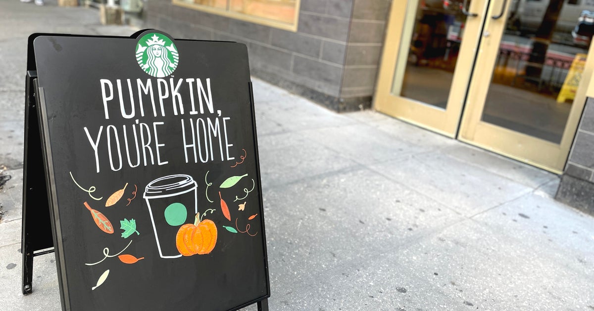 Starbucks revela Data de lançamento e queda de Latte de Spice Pumpkin ...