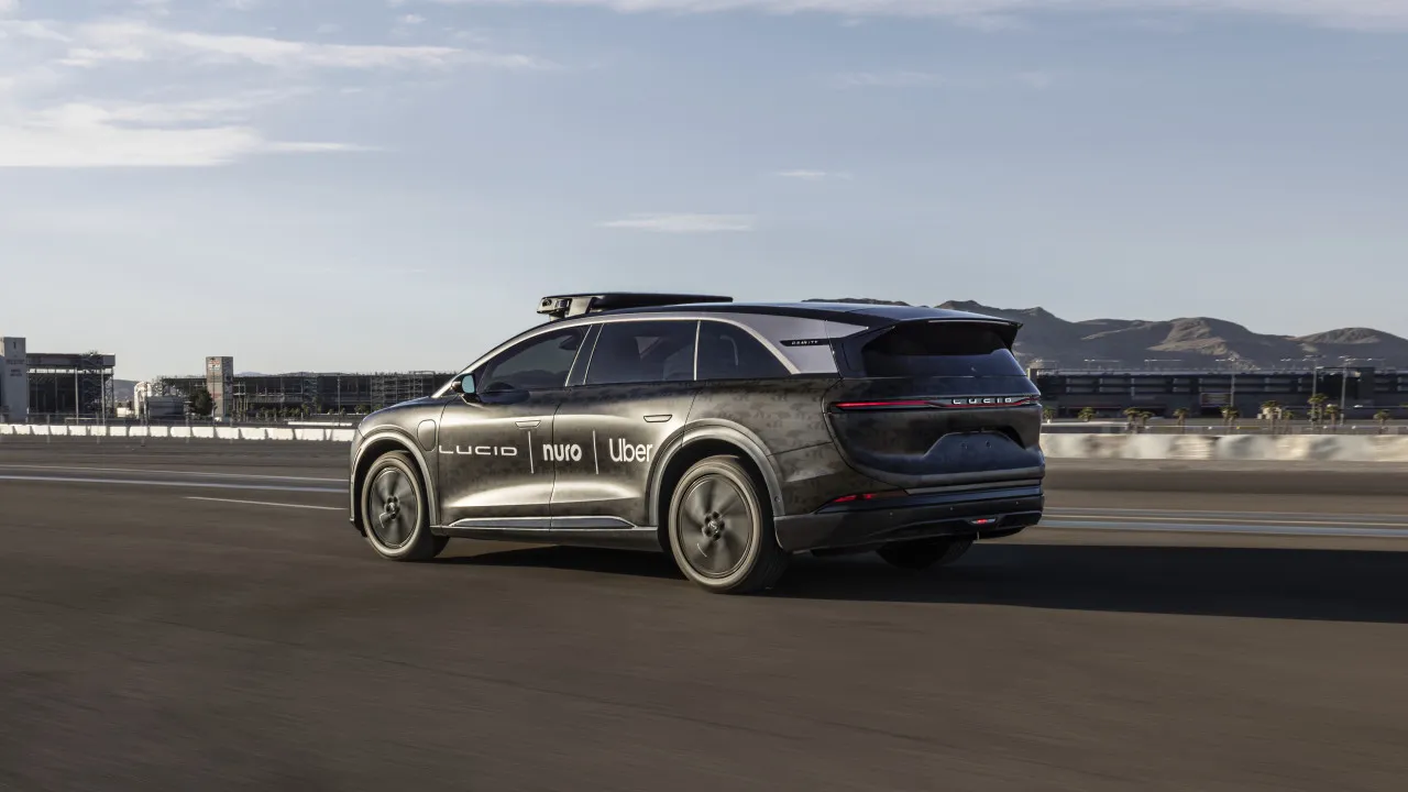 Uber vai ter o seu próprio serviço de robotáxi