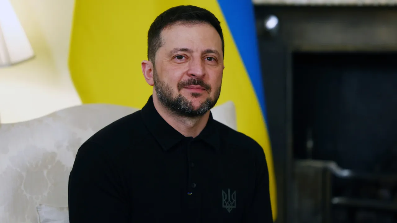 Zelensky Defende Medidas Contra Agênia Anticorrerupção Apesar de Protestos