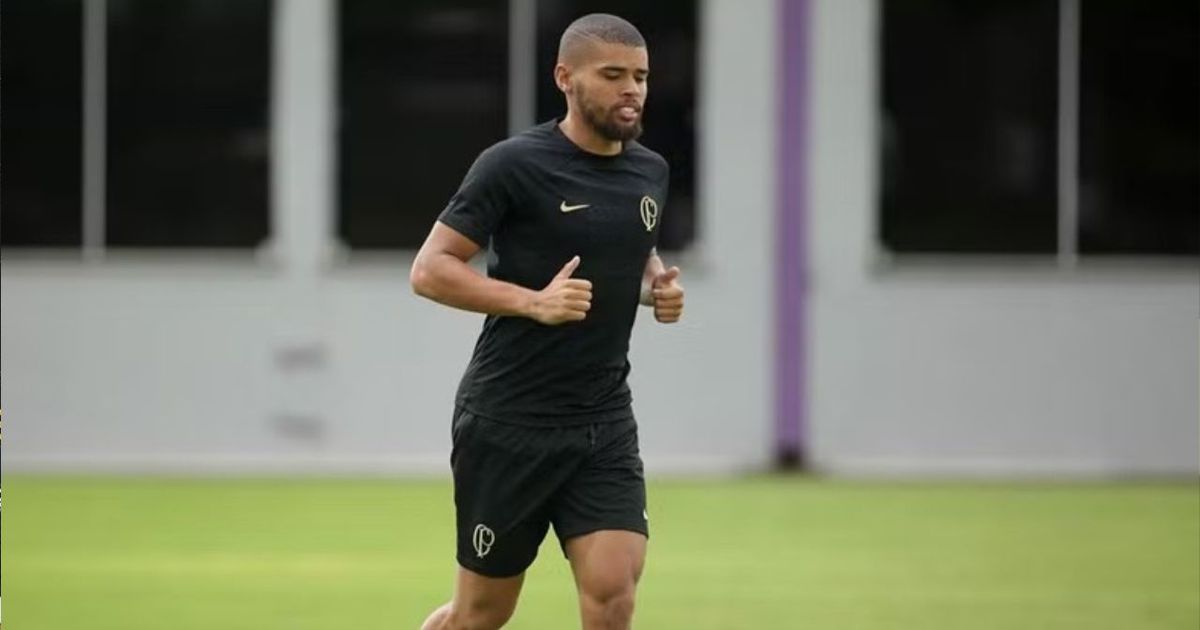 ex-lateral cobra pensão vitalícia por encerrar a Carreira aos 23 anos